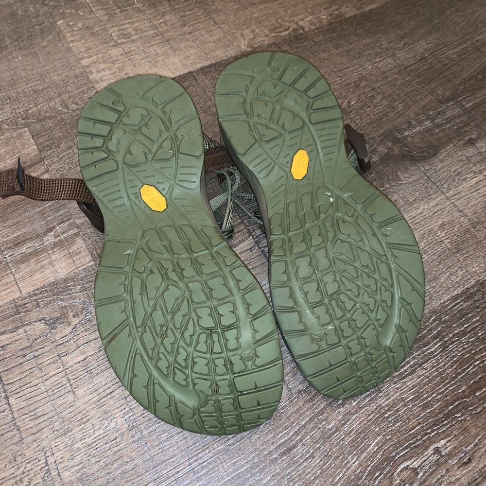 Chacos - Picture 2 of 2